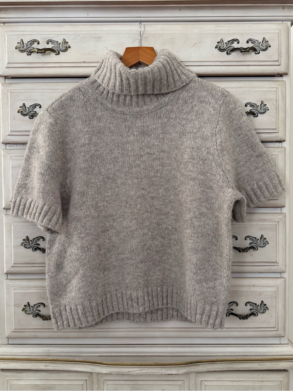 Abercrombie Oatmeal Wool Turtleneck Sweater